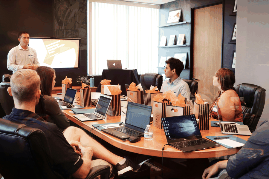 Manufacturing floor challenges, lean process gaps, compliance documentation review, operational bottleneck visualization